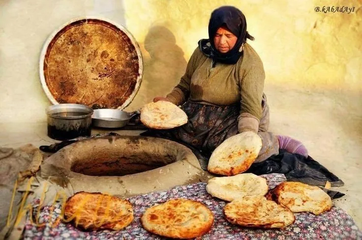 Geleneksel ekmek yapımı